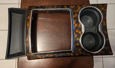 OEM🔥 2008-2010 Charger Chrysler 300 FRONT SHIFTER BEZEL TRIM CONSOLE CUP HOLDER Foto 1 de 4