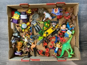 Action Figure & Toy Lot Various Series Some Vintage Misfit Toys Parts Pieces - Picture 1 of 22