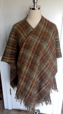 BOYNE VALLEY Weavers Ireland Cape Brown Wool Blend Woven Irish Shawl Poncho Cape - Image 1 of 4