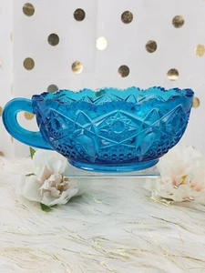 L.E. Smith Blue Quintec Heritage Pattern Handled Nappy Dish With Saw Tooth Rim - Picture 1 of 9