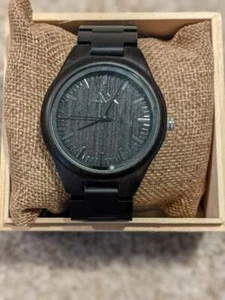 AxMen Holzuhr Neu mit Etikett Herren graviert mit Shakespeare Zitat - Bild 1 von 6