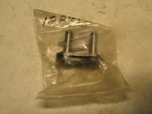 Neu im Karton Tsubaki RS80 ANSI 80 ROLLENKETTENCLIP TYP MASTER LINK A0206 - Bild 1 von 2