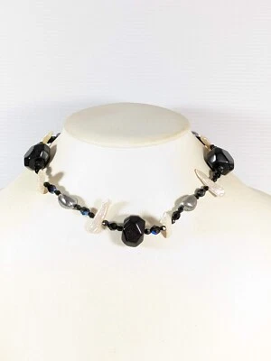 Collar de cuentas de barra de perlas grises blancas de vidrio negro 18 pulgadas Foto 1 de 4