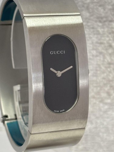 Gucci Bracciale Orologio Quarzo 2400L Donna Quadrante Nero 22mm