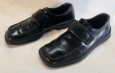 Prada Men's Size 8 Black Leather Dress Loafers *flaws* - Image 1 of 4