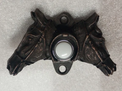 Cabezas de caballo timbre pulsador ovalado puerta herrajes bronce frotado con aceite Foto 1 de 2