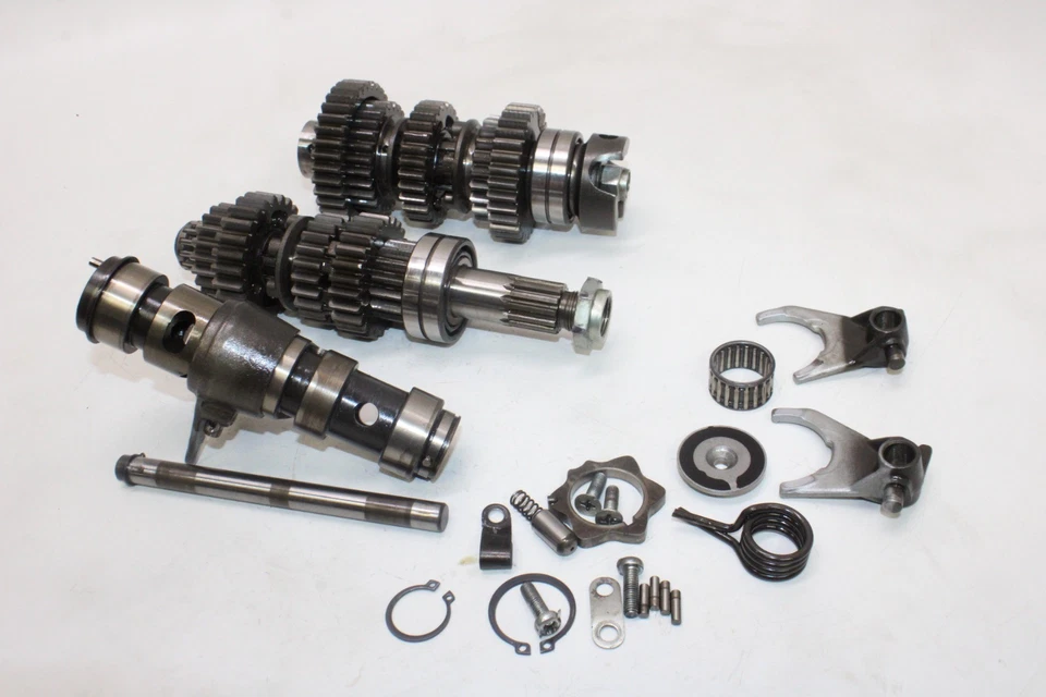 Kawasaki KZ750N 1982 OEM motor transmisión engranajes Tranny Foto 1 de 4