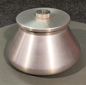 IEC No. 874 CENTRIFUGE ROTOR + COVER / LID. 24-WELL, FIXED ANGLE. 19,500 RPM - Picture 1 of 6