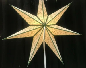IKEA STRALA Leuchtenschirm,grün-gold,90cm,Lampenschirm Stern,Sterne 805.037.28 - Bild 1 von 6