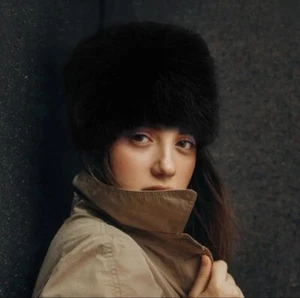 Women's Winter Russian Fluffy Faux Fur Hat Thick Cap BLACK - Picture 1 of 2