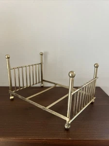 Vintage Puppenhaus 1:12 Messing Bett - vermutlich Shackman - Bild 1 von 8