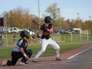 Layer 8 M Performance Funnel Neck Fuschia Pink Quick Dry Pull Over Sweatshirt - Picture 1 of 12