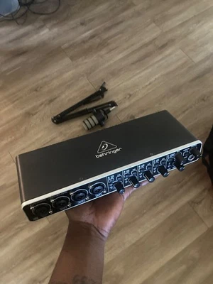 paquete de puesta en marcha de equipos podcast Foto 1 de 4