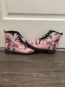 Women's Bamboo Pink Floral Combat Boots Lug Sole Lace Up Canvas Size 10 - Picture 1 of 6