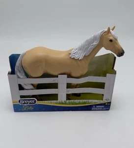 Breyer Horse Latte World of Breyer Collectible 2022 Toy Figure Classic Size - Picture 1 of 4