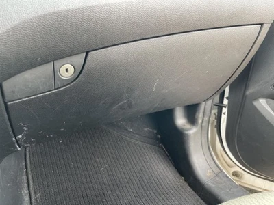 2016 HYUNDAI SANTA FE Glove Box 966891 - Image 1 of 4