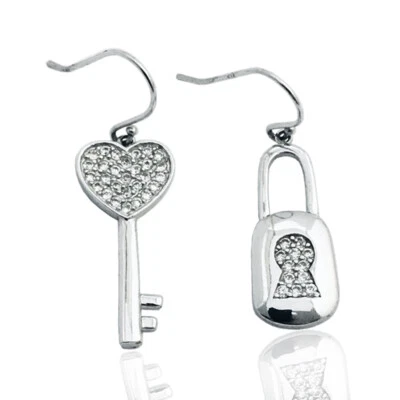 Orecchini pendenti chiave a cuore e lucchetto in argento 925 rodiato con zirconi - Immagine 1 di 2