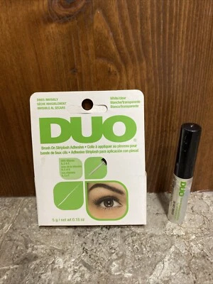 Duo Brush on Striplash Adhesive white/clear for Strip Lashes (5g) Green Box - Image 1 of 4