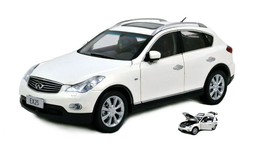 Paudi Model INFINITI EX25 2013 WHITE 1:18 - Immagine 1 di 1