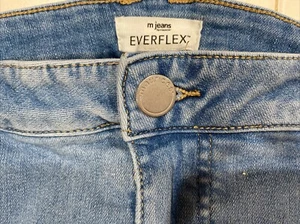 M Jeans By Maurice’s EverFlex High-Rise Curvy Women's Blue Faded Denim Jeans 20W - Picture 1 of 4