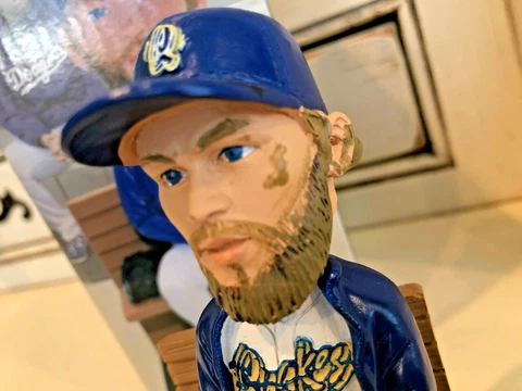 EXACT BOBBLEHEAD PICTURED ~ Clayton Kershaw Chillin on the Dugout bench 2019 SGA Cover