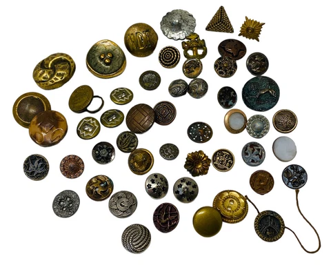 COLLECTION OF VICTORIAN DECORATIVE BUTTONS:  FOX, TRAIN, NAVY, MOP Cover
