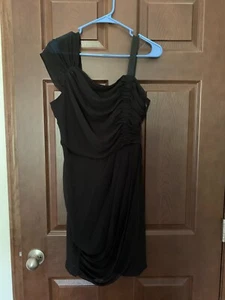 Vestido de silencio y ruido negro por encima de la rodilla sin mangas cóctel talla 12 - Imagen 1 de 4