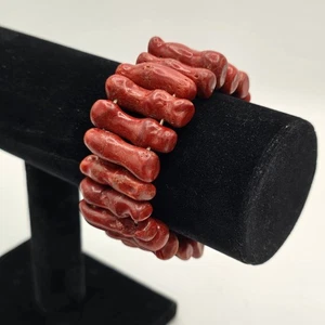 Vintage natürliche rote Zweig Koralle Stretch Armband Grob Bio Perlen 7" - Bild 1 von 6