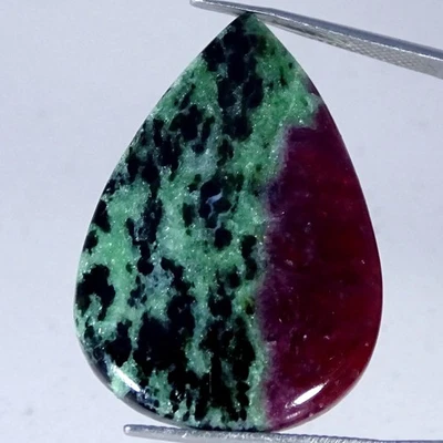 43.80Cts 100% Natural Ruby Zoisite Pear Cabochon Gemstone 24X35X5MM - Image 1 of 4