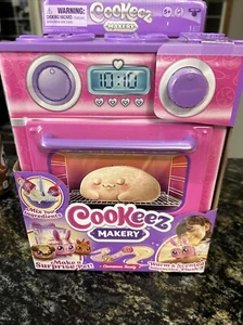 Moose Toys Cookeez Makery Cinnamon Treatz Oven Playset - Pink (23502) - Picture 1 of 4