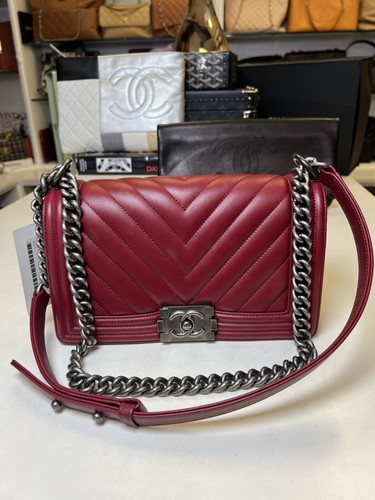 Borsa Chanel Borgogna Chevron Media Ragazzo
