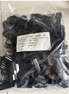 1 x Yazaki 7282‑5548‑30 | 1.5 × 0.8 mm 2‑Pole Sealed Male Automotive Connector  - Image 1 of 4