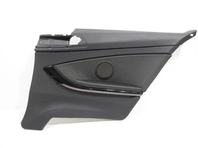 Cubierta de panel de cuarto de pasajero trasero derecho BMW M4 F82 2015 15-20; $7 Foto 1 de 4