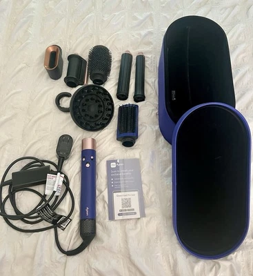 Dyson Airwrap Multi-Styler (HS05) with attachments - Image 1 of 4