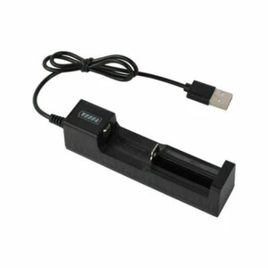 3,7V Wiederaufladbare Li-Ion Akkus Batterie Akku Ladegerät LED-Anzeige USB - Bild 1 von 8