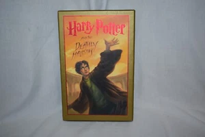 Harry Potter and the Deathly Hallows [Book 7] [Deluxe Edition] - Picture 1 of 7