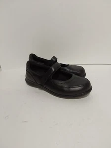 NEW BALANCE ARAVON BLACK LEATHER STRAP WOMENS 7 SHOES - Picture 1 of 5