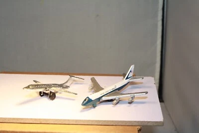 Air Force 1 Micro Machines & Japan Airlines Hong Kong 1 - Image 1 of 4