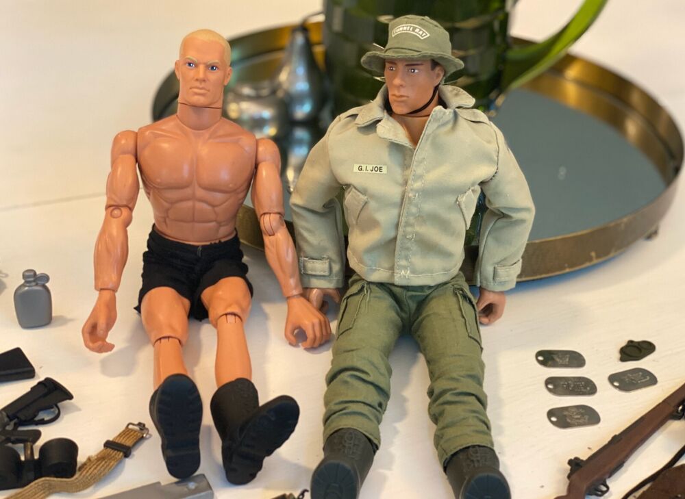 Vintage GI JOE '95/96 12" Inch Action Figures (2) Lot with Weapons, see descript