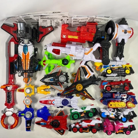 Lupinranger VS Patoranger DX Megazord VS Changer Morpher Power Rangers Japan 8 Cover