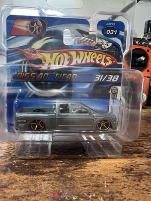 Hot Wheels 2006 First Editions #31 Nissan Titan Short Card Silver - Image 1 of 4