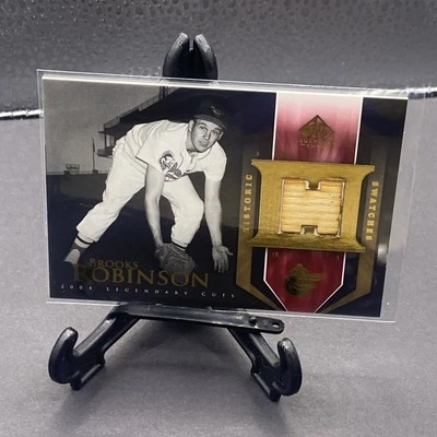 Muestras históricas Brooks Robinson 2004 Upper Deck Legendary Cuts juego usado bate Foto 1 de 2