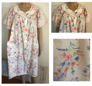 vtg 80s Coffee Time Snap Up House Coat Sz M White Pink Blue Floral Pckts A-Line - Picture 1 of 15