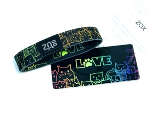 ZOX **CAT LOVE** Silver Single Large Wristband w/Card NIP RAINBOW COLORS - Picture 1 of 3