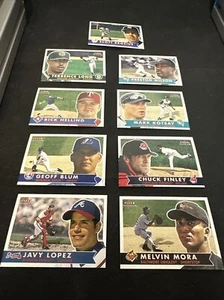 Fleer 2001. 9 Karten Lot Basiskarten. Javy Lopez. - Bild 1 von 10