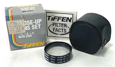 TIFFEN 49mm Close-Up Close Up Lens Set of 3 (+1 +2 +4) w/ Case - Image 1 of 3