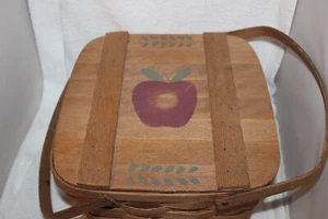 Basketville Apple Themed Picnic Basket with Removeable Insert - Picture 1 of 12