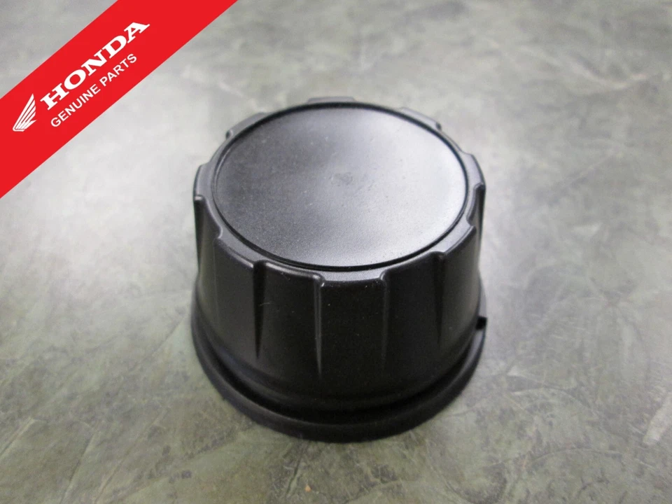 Genuine Honda Center Cap Front or Rear 300 Fourtrax Foreman 400 450 Models - Image 1 of 3
