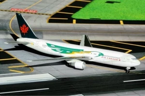 1:400 Dragon Wings Air Canada Boeing 767-38EER C-GBZR Ultra Rare Limited Edition - Picture 1 of 10