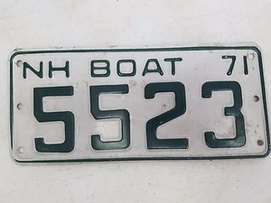 1971 New Hampshire Boat License Plate 5523 - Picture 1 of 1